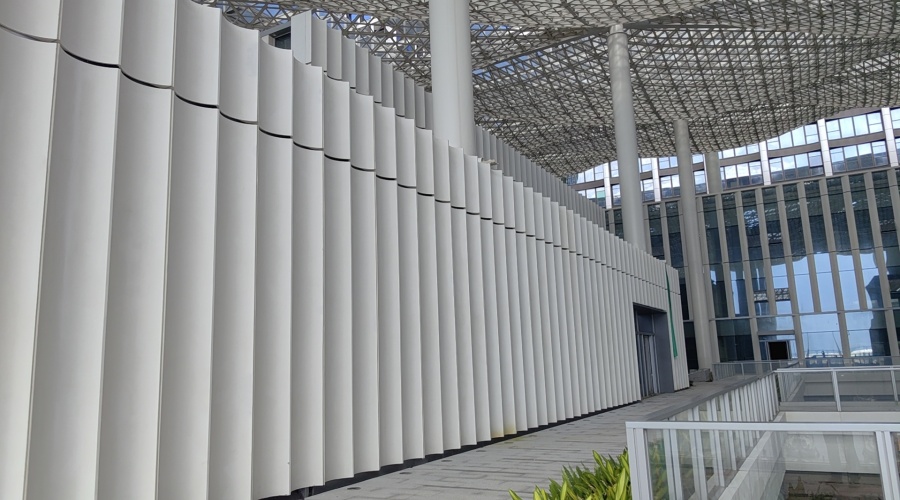 三亞保利漫海棠UHPC幕墻板項目工程案例