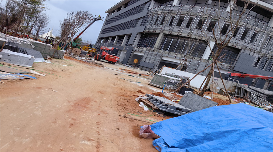 海南陵水中央民族大學(xué)UHPC幕墻板項目