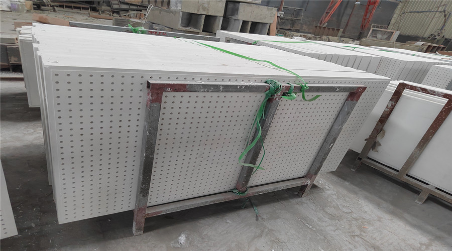 西安SOHO潤朗辦公會所GRG穿孔板吊頂項目 西安SOHO潤朗辦公會所GRG穿孔板吊頂項目