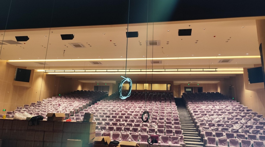 廣州黃埔會(huì)元中學(xué)GRG報(bào)告廳造型 廣州黃埔會(huì)元中學(xué)GRG報(bào)告廳造型